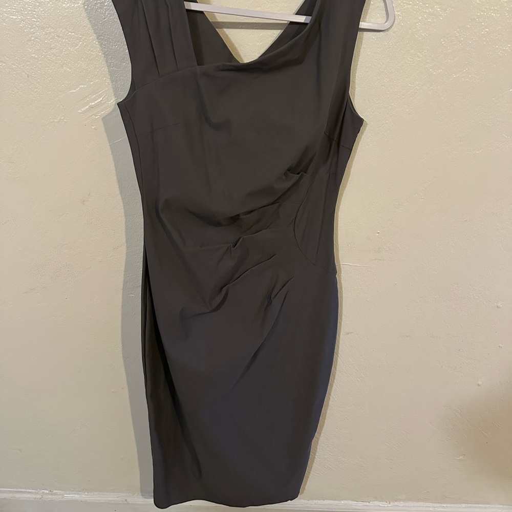 Elegant Gray Sleeveless Dress
